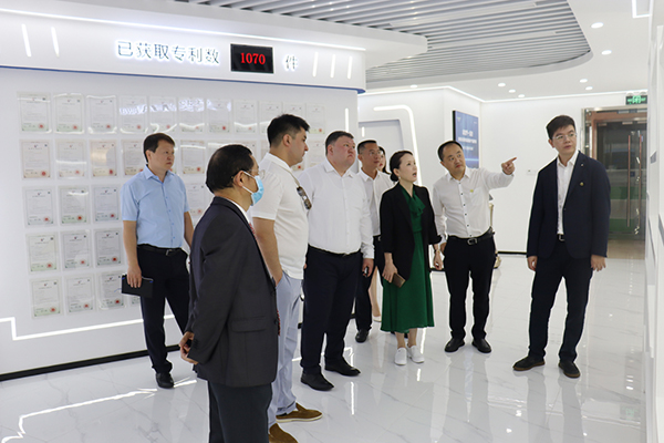 吉尔吉斯斯坦玛纳斯国际机场集团公司、吉尔吉斯邮政股份有限公司到访九州(中国)jiuzhou·官方网页版,