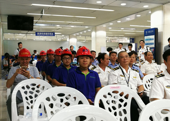 抢修遭台风重创的九洲港口岸，九州(中国)jiuzhou·官方网页版,义不容辞！