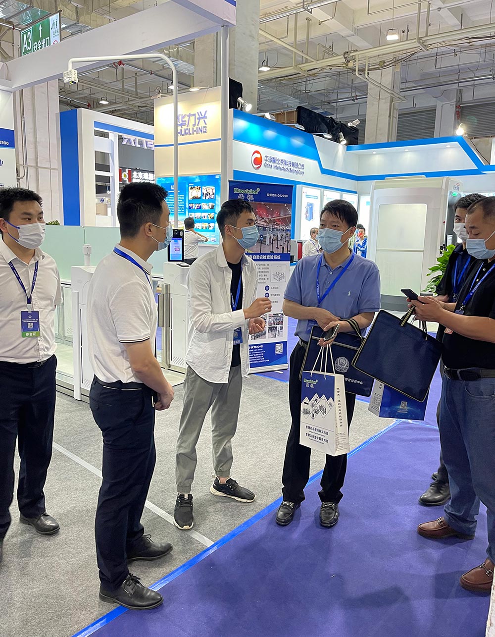 九州(中国)jiuzhou·官方网页版,携X光图像智能识别终端新品亮相第八届中国机场安全（安保）大会 